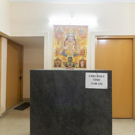 Spot On Negi Home Stay Dehradun Esterno foto